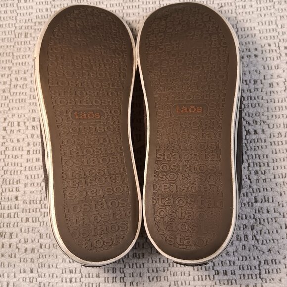 Taos women's 'Z Soul' graphite / light grey canvas skate sneakers sz 10 - Picture 9 of 14